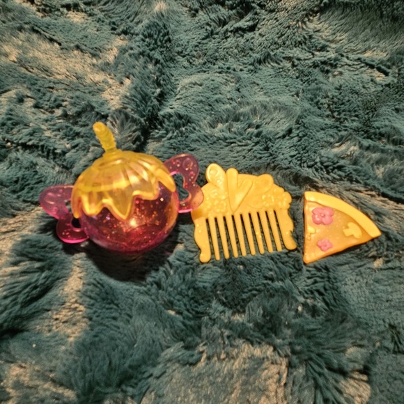 Baby Alive: GloPixies Siena Sparkle Doll Purple Hair With 3 Accessories‎ - Picture 6 of 6